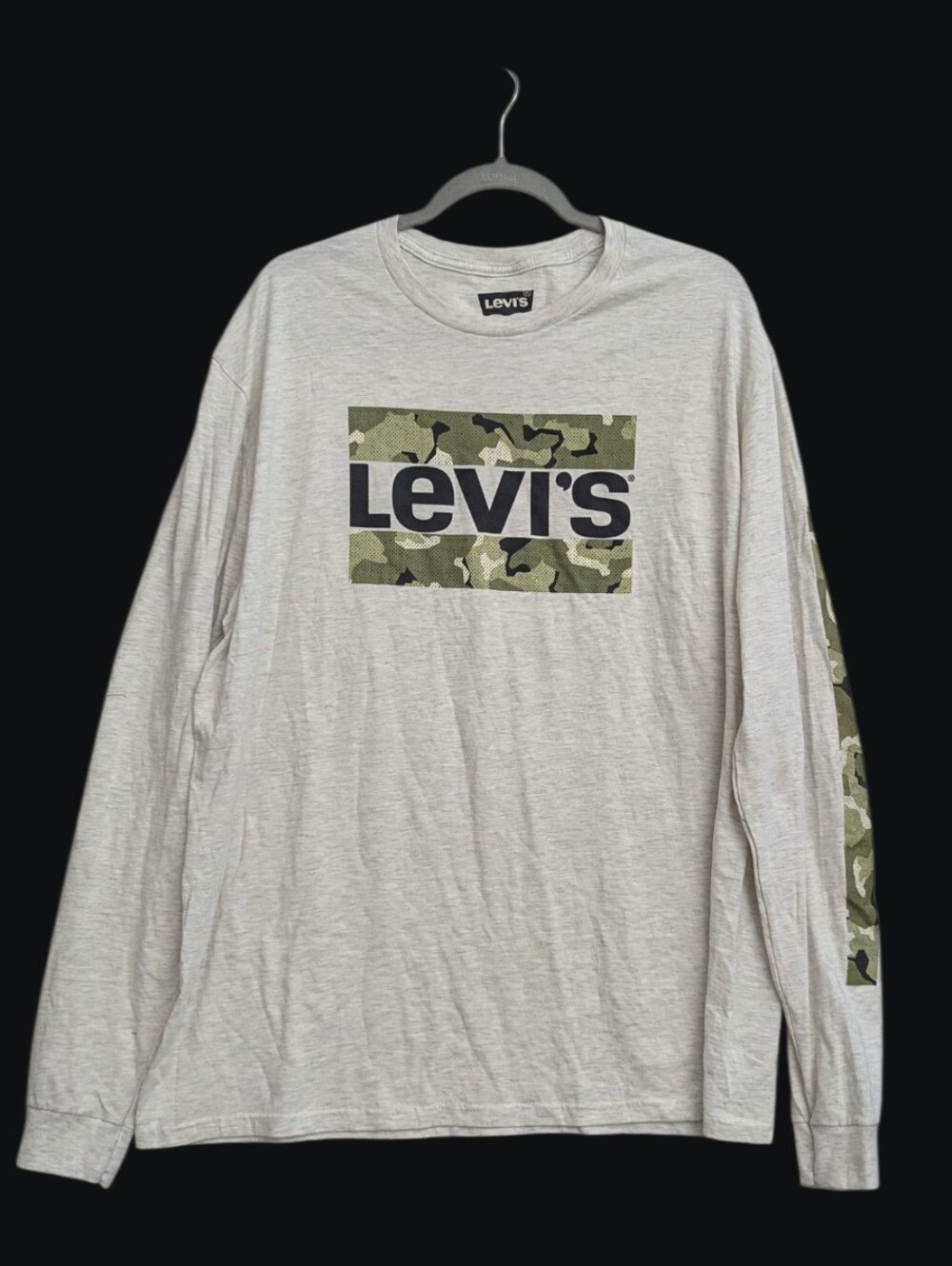 NEW Levis Camo Graphic T-Shirt Long Sleeve Shirt Green XXL X-Large